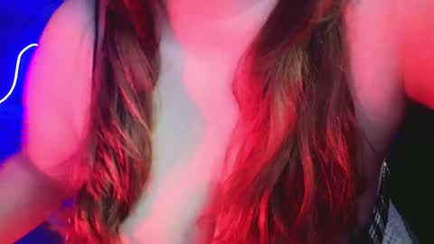 Snapshot of bubble_bambam chatting on January 12, 2:19 pm Nancy 3 online show from January 12, 2:19 pm