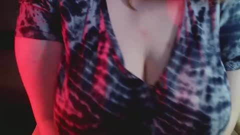 Snapshot of bubble_bambam chatting on February 24, 6:15 pm Nancy 3 online show from February 24, 6:15 pm