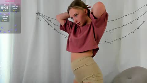 Sabrina  online show from January 22, 10:07 am