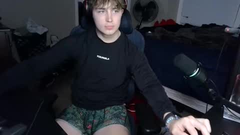 BubblebuttBdn online show from November 5, 2:22 am