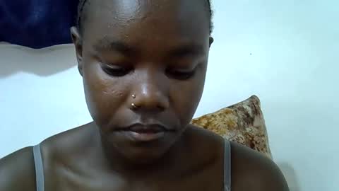 Snapshot of bubbly_ass247 chatting on September 28, 12:21 pm bubbly online show from September 28, 12:21 pm