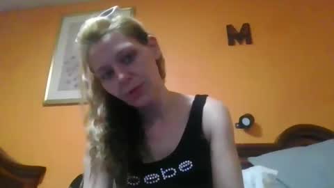 bubblywyno89 online show from April 1, 6:38 pm