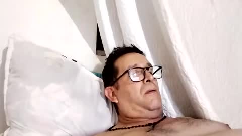 buchs32 online show from September 24, 4:16 am