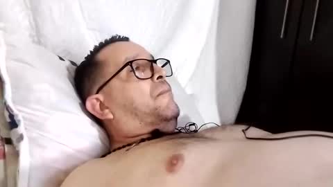 buchs32 online show from October 21, 5:52 am