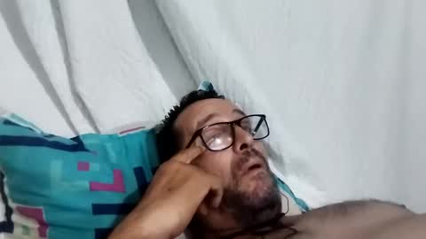 buchs32 online show from November 4, 12:43 am