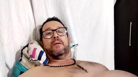 buchs32 online show from November 6, 4:35 am