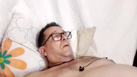 buchs32 online show from December 22, 4:31 am