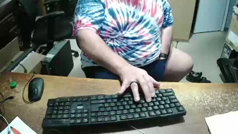 Snapshot of bucku2 chatting on December 26, 2:27 pm Bucku2 online show from December 26, 2:27 pm