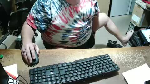 Snapshot of bucku2 chatting on December 28, 11:05 pm Bucku2 online show from December 28, 11:05 pm