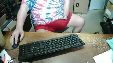 Snapshot of bucku2 chatting on February 23, 3:08 pm Bucku2 online show from February 23, 3:08 pm