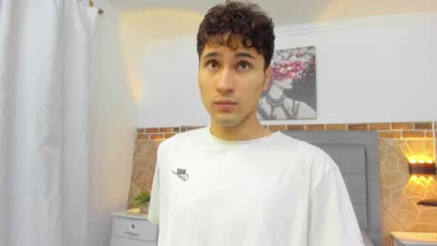 Buddy Whitte online show from February 2, 11:19 am