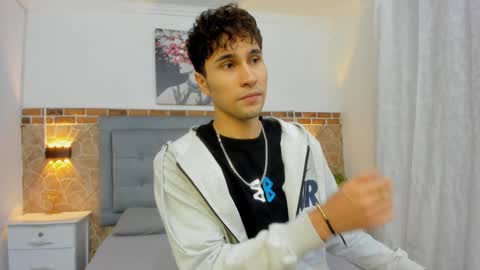 Buddy Whitte online show from February 4, 11:16 am