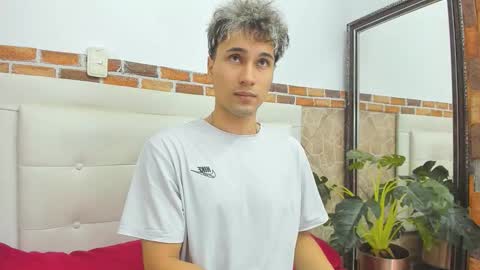 Buddy Whitte online show from September 11, 12:05 pm