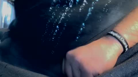 buddyluvzumore online show from December 4, 5:44 pm