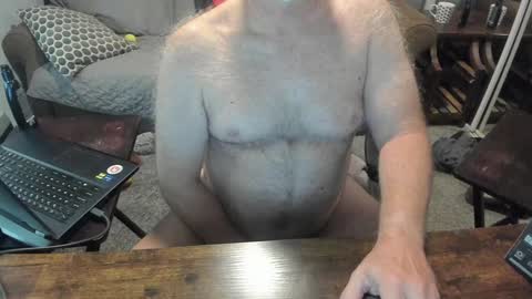 Snapshot of budnsocalii chatting on December 27, 5:05 pm Bud online show from December 27, 5:05 pm