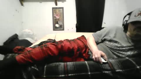 budsonly33 online show from October 4, 7:39 am