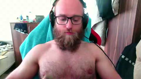 Snapshot of buhalteris chatting on June 29, 10:15 am Lukas online show from June 29, 10:15 am