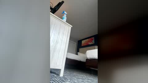 bukywotgzoaw online show from April 27, 5:11 pm