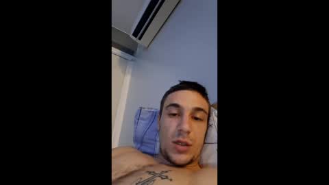 Snapshot of bulgaria1997 chatting on March 7, 1:35 am bulgaria1997 online show from March 7, 1:35 am