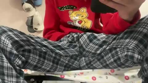 bulge168 online show from November 19, 1:33 pm