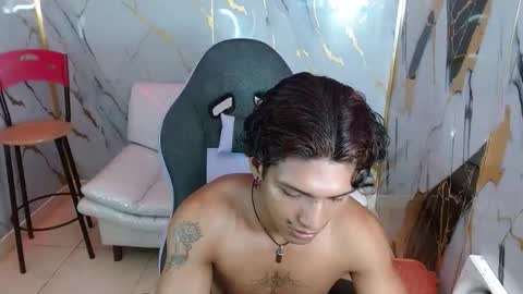 bull_cam online show from February 2, 2:38 pm