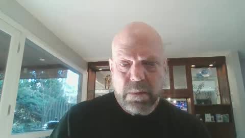 Snapshot of bulldog302w chatting on January 2, 3:19 pm bulldog302w online show from January 2, 3:19 pm