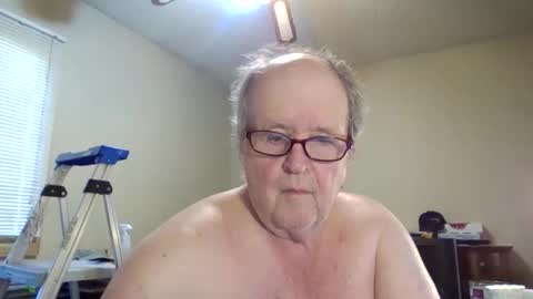 bullfrogg505 online show from May 11, 3:07 pm