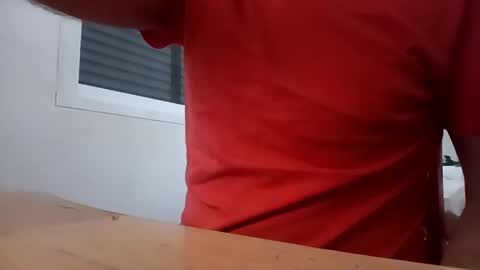 Snapshot of bullspain27266272 chatting on January 13, 1:02 am bullspain27266272 online show from January 13, 1:02 am