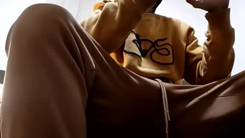 Snapshot of bullspain27266272 chatting on December 4, 5:28 am bullspain27266272 online show from December 4, 5:28 am