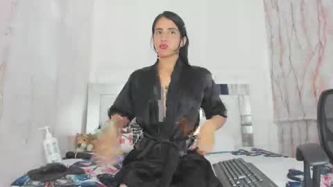 Snapshot of bulmastar chatting on November 6, 12:11 am Bulma Star online show from November 6, 12:11 am