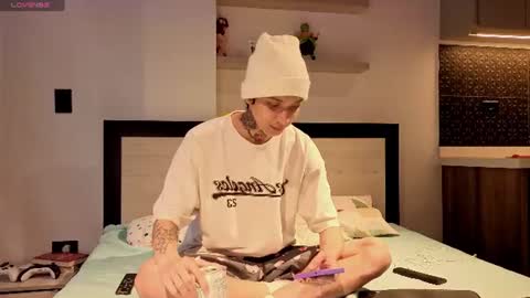 Tonny online show from June 14, 7:27 pm