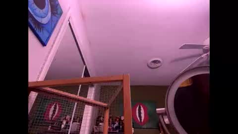 Snapshot of bunnibaby333 chatting on October 9, 6:11 am bunnibaby333 online show from October 9, 6:11 am