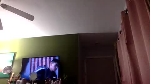 Snapshot of bunnibaby333 chatting on December 4, 6:55 am bunnibaby333 online show from December 4, 6:55 am