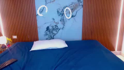 Rossi Hill online show from April 17, 4:10 pm