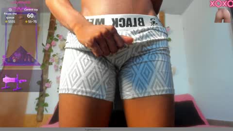 Snapshot of bunny_cris chatting on December 7, 2:57 pm bunny cris online show from December 7, 2:57 pm