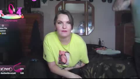 Bunny N Clyde online show from November 23, 2:44 am