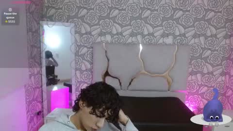 Snapshot of bunny_tay1 chatting on June 1, 12:07 pm Bunny online show from June 1, 12:07 pm