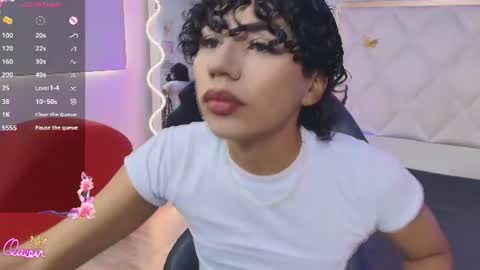 Snapshot of bunny_tay1 chatting on June 17, 11:45 am Bunny online show from June 17, 11:45 am