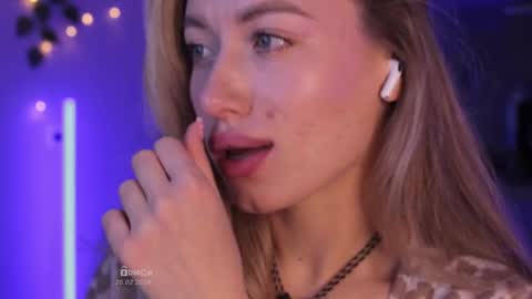 B U N N Y online show from February 26, 3:27 am