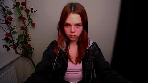 Ariel online show from March 9, 9:52 pm