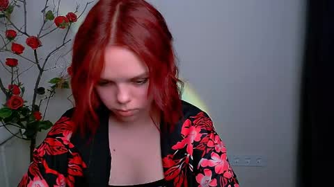 Snapshot of bunnybloom_ chatting on April 27, 8:18 pm Ariel online show from April 27, 8:18 pm