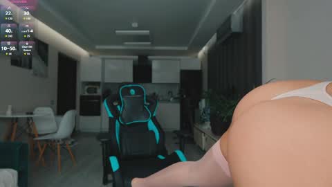 Bonny and Clide  Help us by thumbs up  online show from April 10, 3:56 am