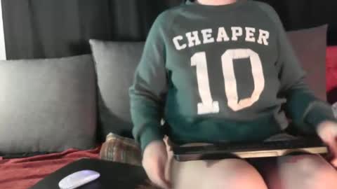 Snapshot of bunnyfox420 chatting on March 3, 10:26 pm bunnyfox420 online show from March 3, 10:26 pm