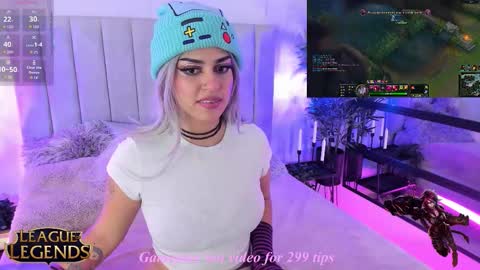   online show from September 15, 3:56 pm