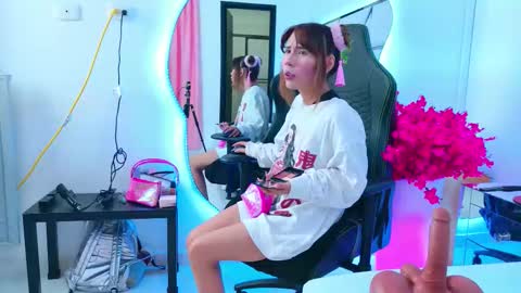 Snapshot of bunnysexyy chatting on February 14, 3:14 am Bunny online show from February 14, 3:14 am