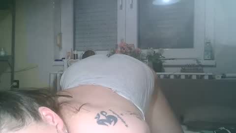 Snapshot of bunyoka1981 chatting on January 31, 4:38 pm babuska1981 online show from January 31, 4:38 pm