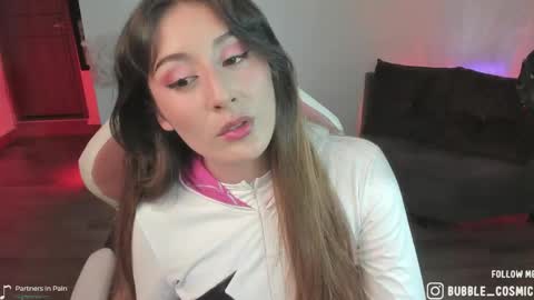 Snapshot of burbuja_cosmic chatting on May 1, 12:48 am Im Val Welcome to my room My instagram Bubble cosmic online show from May 1, 12:48 am