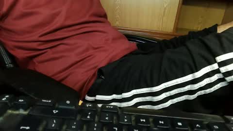 Hairy Arabian online show from September 8, 7:02 pm