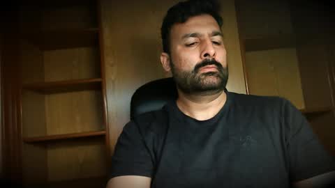 Hairy Arabian online show from October 12, 2:32 am