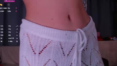 burning_g1rl online show from March 17, 3:37 pm